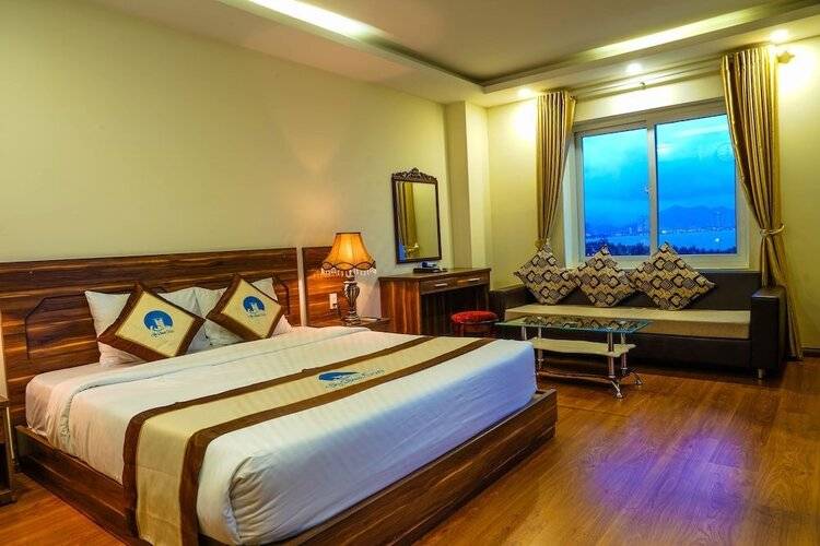 Sky Nha Trang Hotel