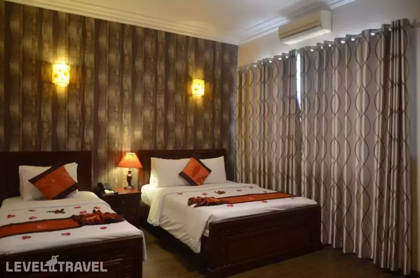 Phoenix Legend Hotel