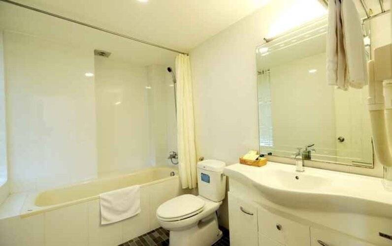 The Flower Boutique Hotel & Travel