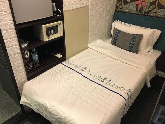 Seasons Hotel - Tsim Sha Tsui