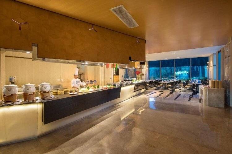 Ramada Plaza By Wyndham Sanya Bay