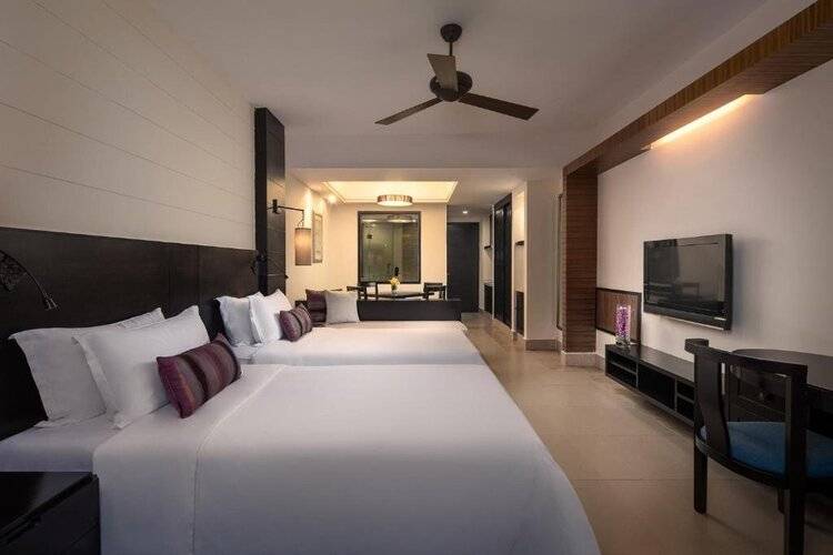 Ramada Plaza By Wyndham Sanya Bay