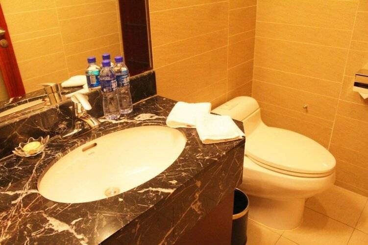 Beijing Broadcasting Tower Hotel