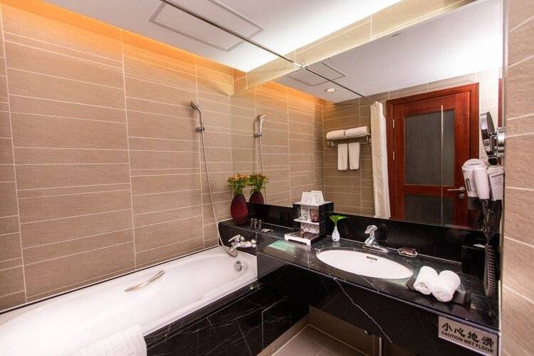 Beijing Broadcasting Tower Hotel