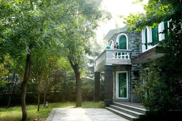 Fragrant Hill Empark Hotel