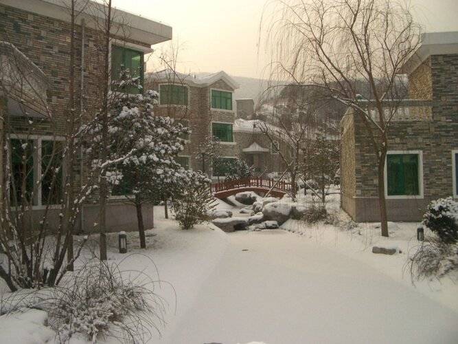 Fragrant Hill Empark Hotel