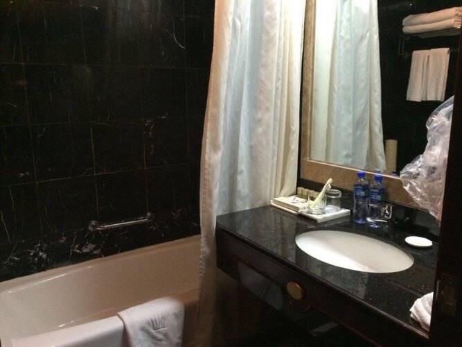 Fragrant Hill Empark Hotel