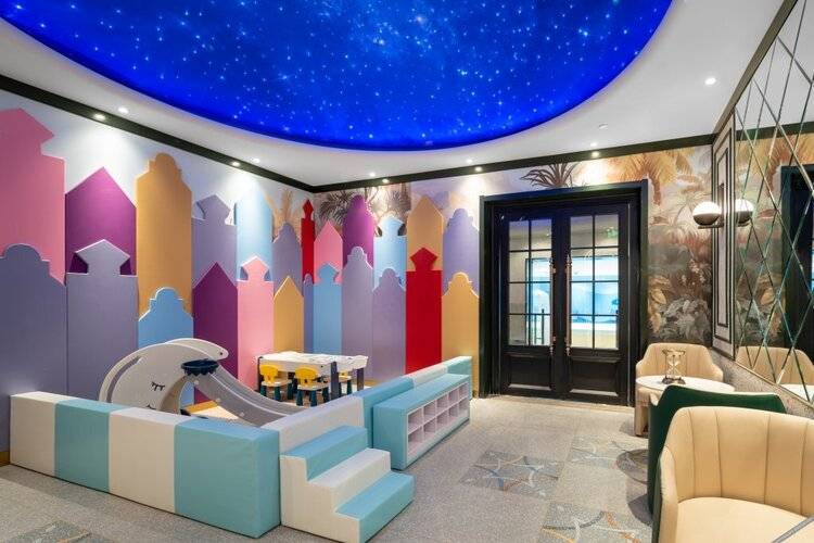 Nostalgia S Hotel (Beijing Xi Dan Jinrong Street)