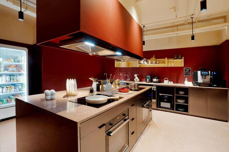 Base-Longfusi Serviced Apartment