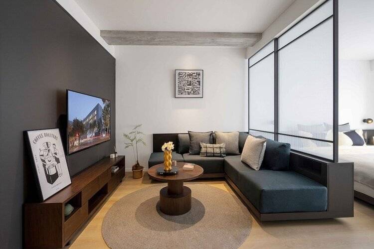 Base-Longfusi Serviced Apartment