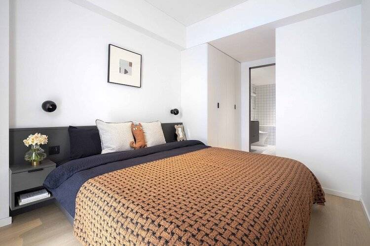 Base-Longfusi Serviced Apartment