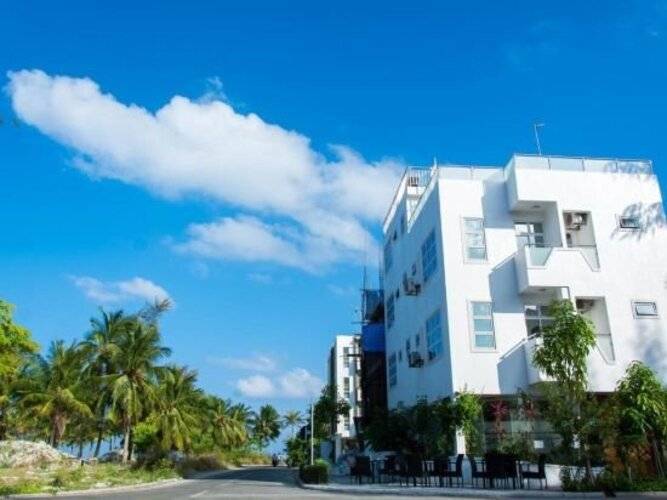 Beach Palace