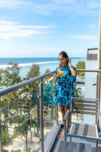 White Beach Holiday
