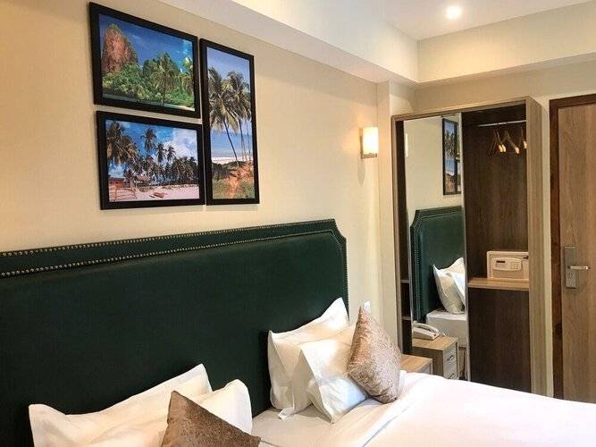 Hotel Flora