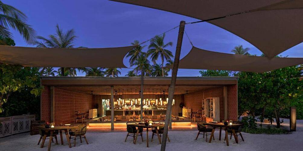 The Ritz-Carlton Maldives, Fari Islands