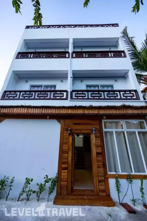 Batuta Maldives Fourson