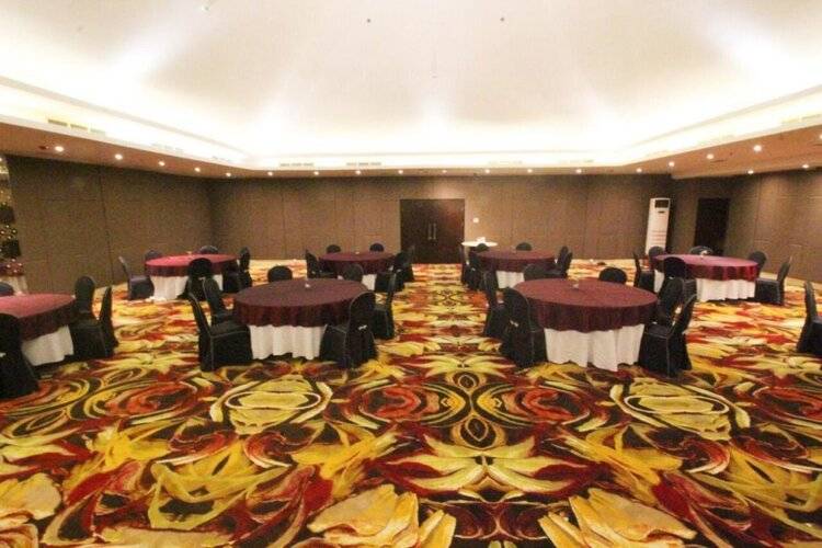 Four Star By Trans Hotel - Chse Certified