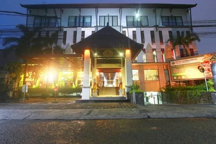 Grand Santhi Hotel - Chse Certified