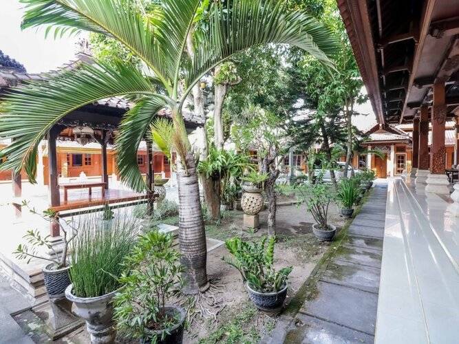 Hotel Ratu