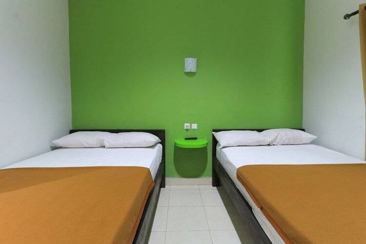 Warta Putra Hotel