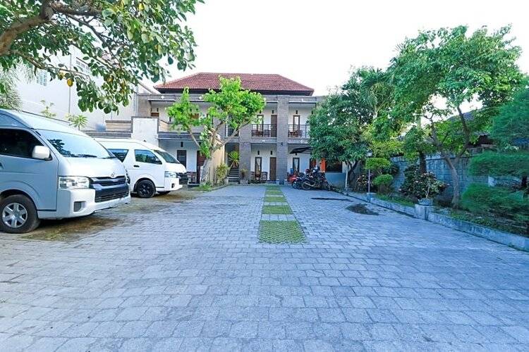 Warta Putra Hotel