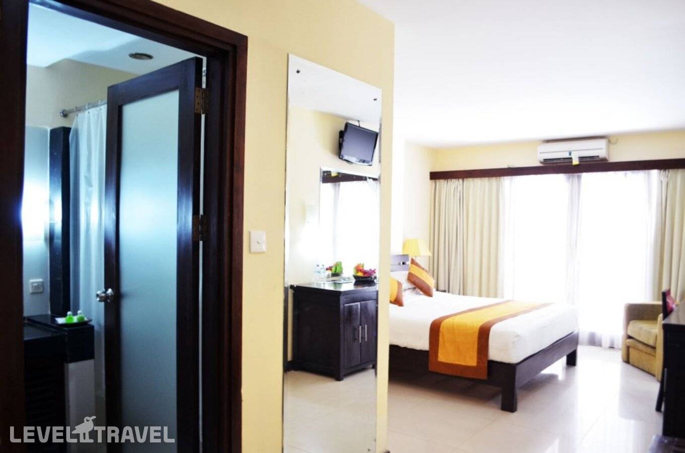 фотографии отеля Nirmala Hotel And Convention Centre в Индонезия(Денпасар) - фото №22