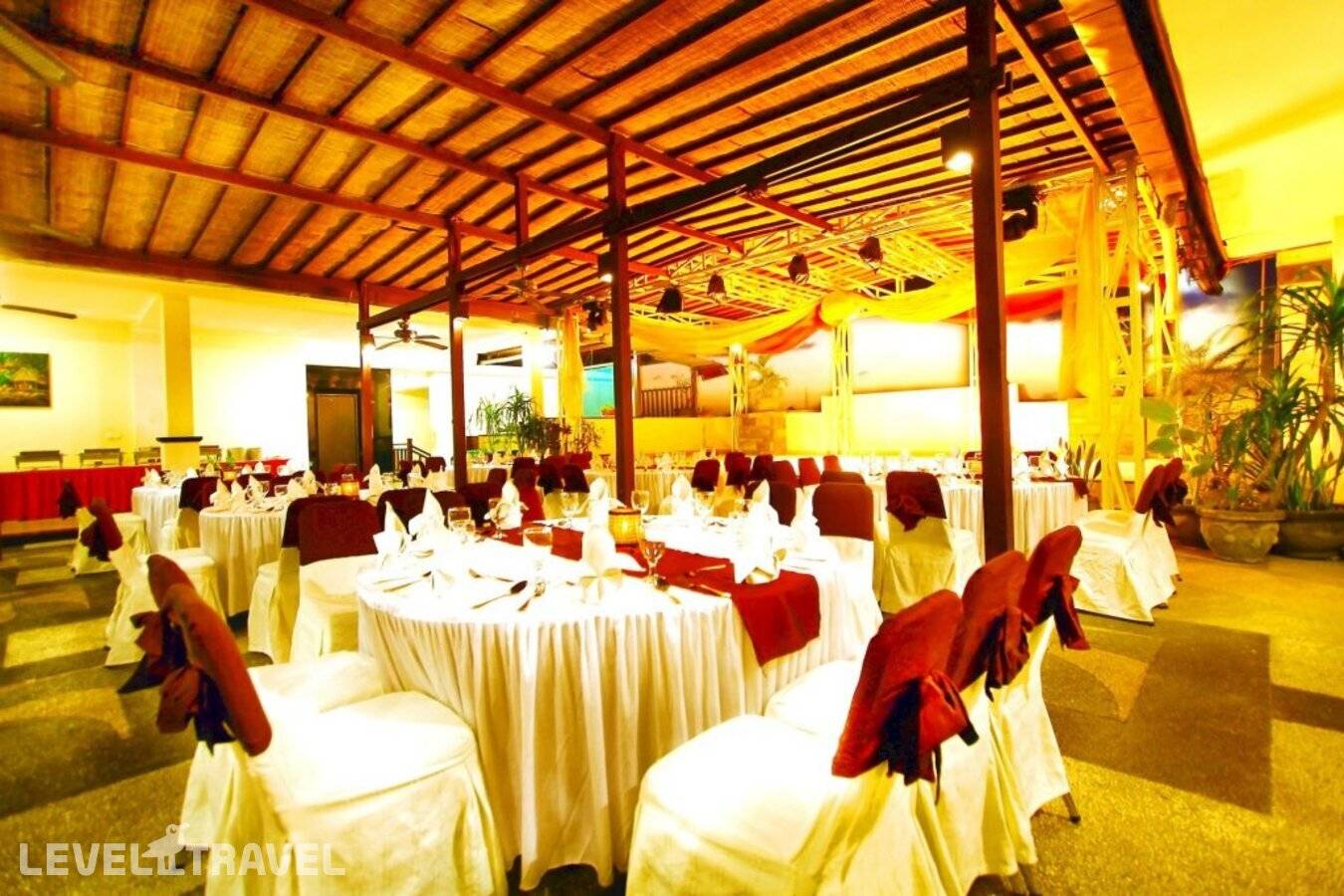 фотографии отеля Nirmala Hotel And Convention Centre в Индонезия(Денпасар) - фото №5