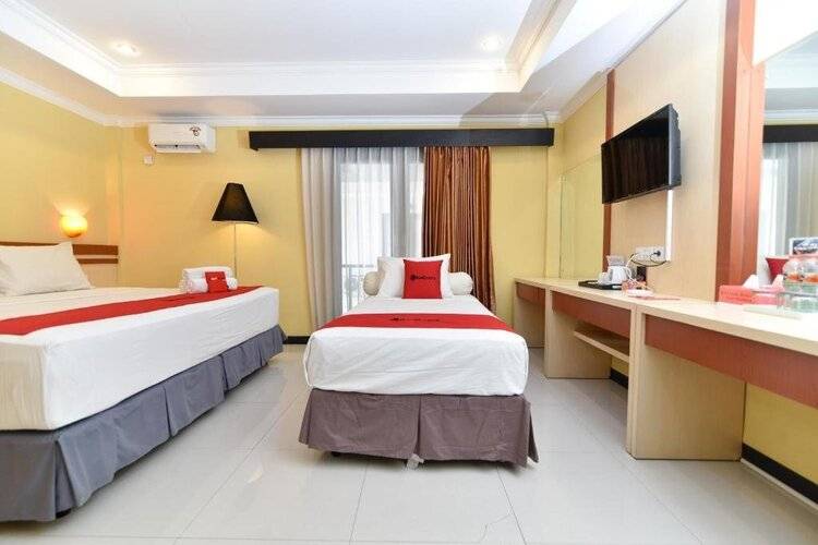 Reddoorz Plus Near Mall Bali Galeria 2