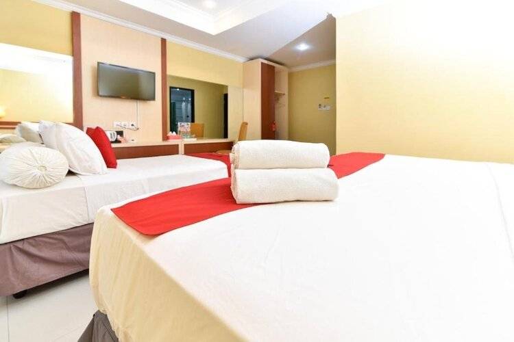 Reddoorz Plus Near Mall Bali Galeria 2