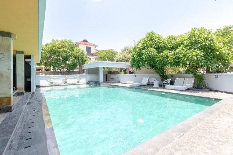 Super Oyo Flagship 2688 Guntur Hotel
