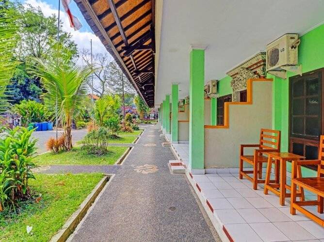 Oyo 91610 Batukaru Garden Hotel