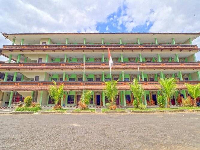 Oyo 91610 Batukaru Garden Hotel