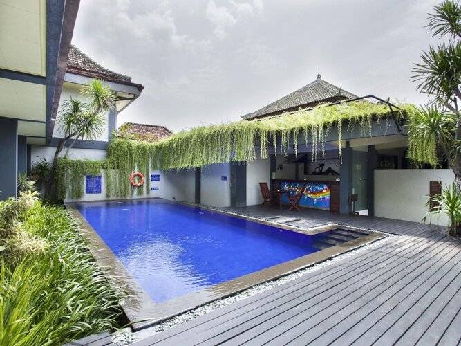 The Yani Hotel