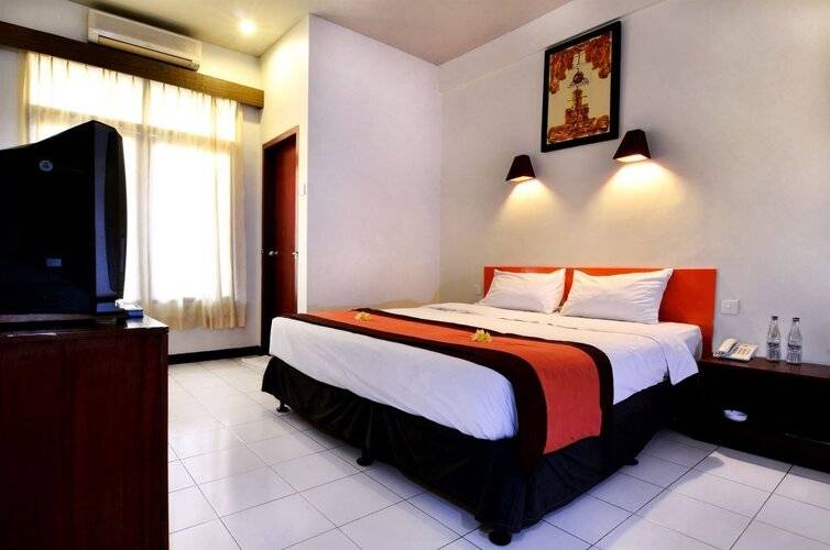 The Yani Hotel