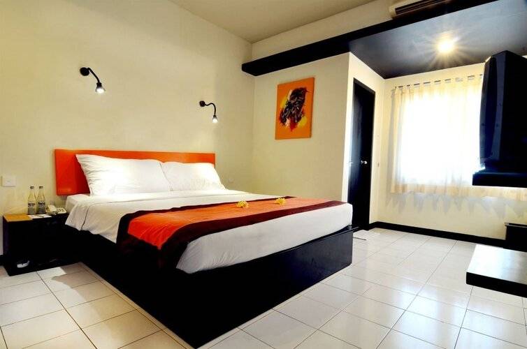 The Yani Hotel