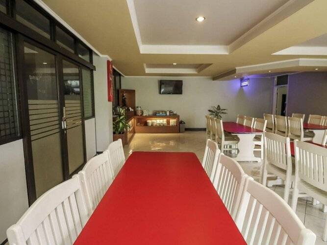 The Yani Hotel