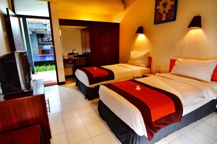 The Yani Hotel