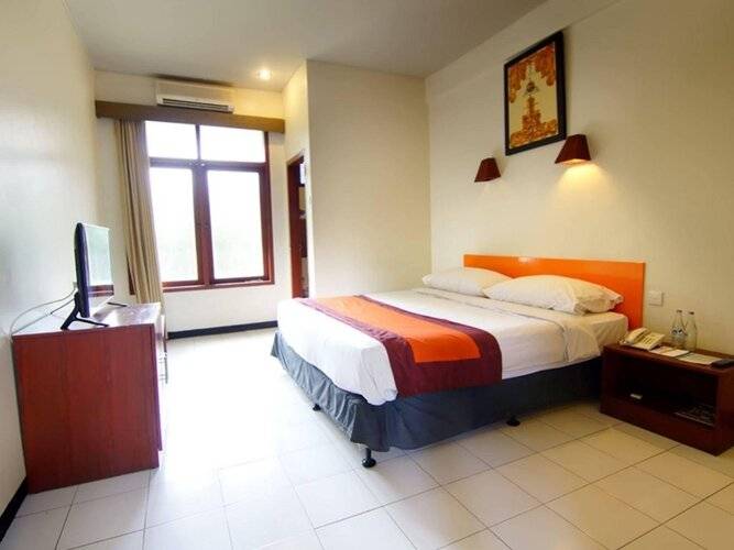 The Yani Hotel