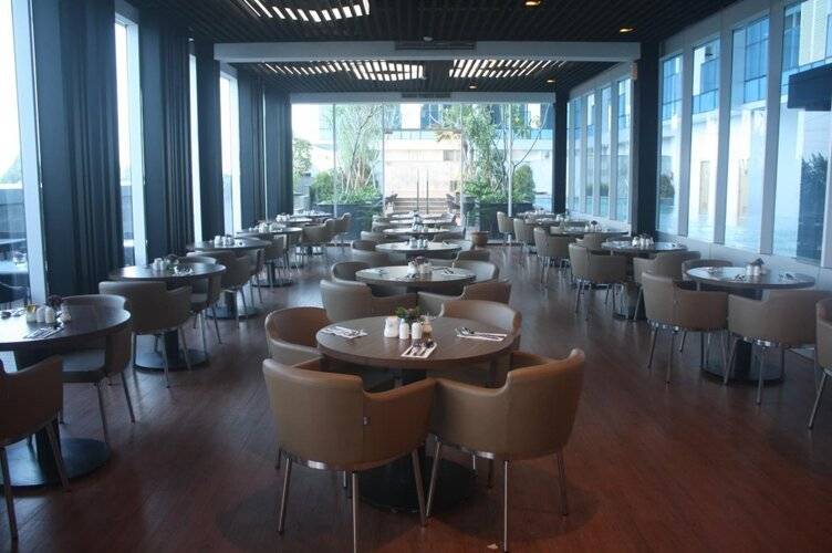 Best Western Premier The Hive
