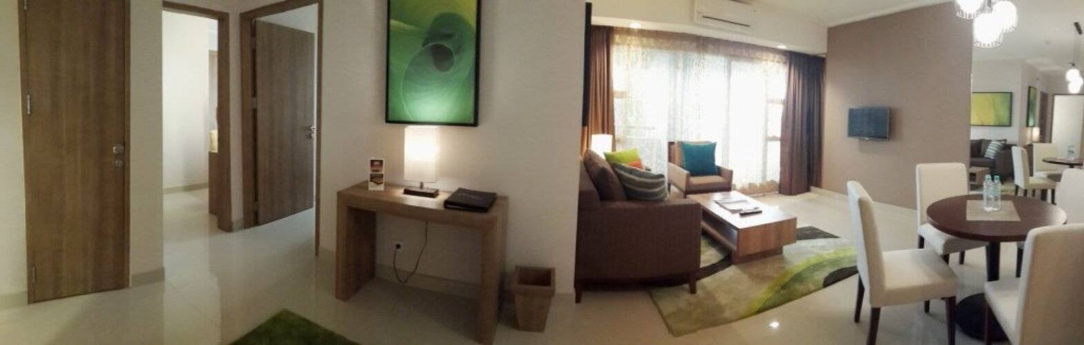 Grand Tropic Suites Hotel