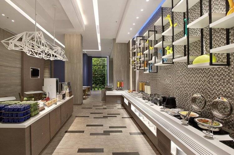 Holiday Inn Express Jakarta Wahid Hasyim, An Ihg Hotel