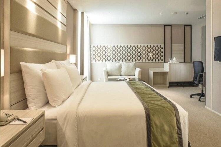 Grandhika Iskandarsyah Hotel
