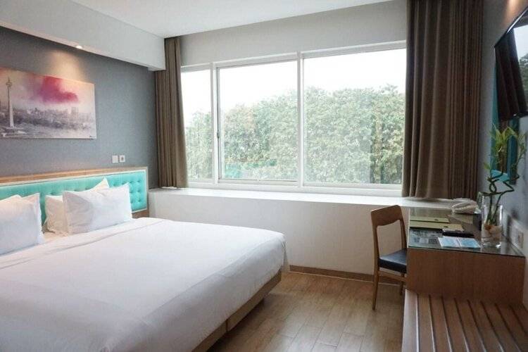 Santika Kelapa Gading Hotel