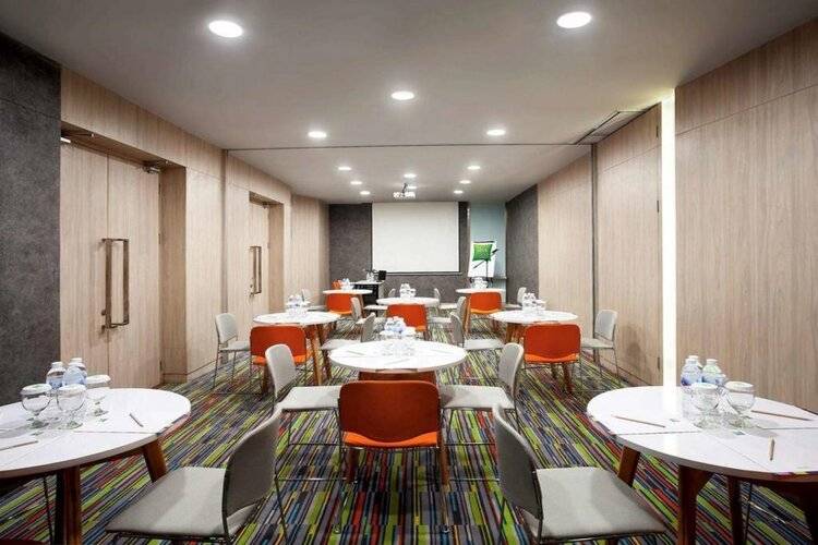 Ibis Styles Jakarta Sunter