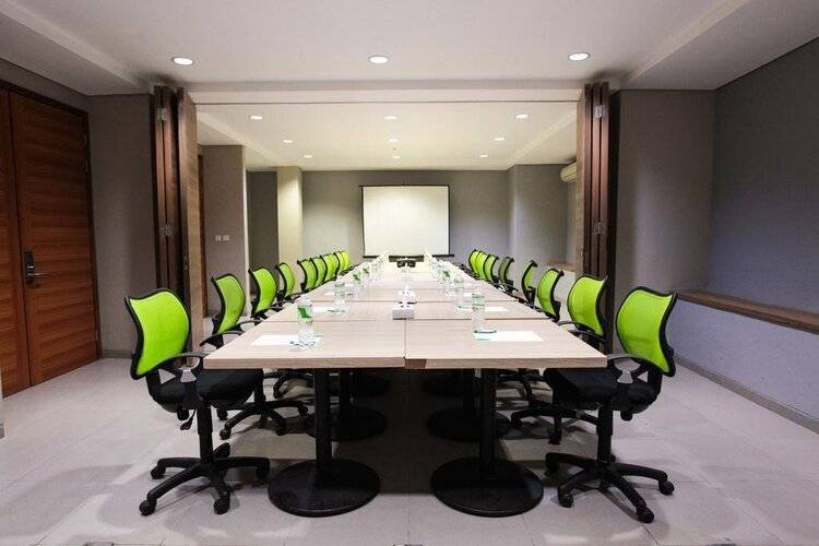 Legreen Suite Kuningan
