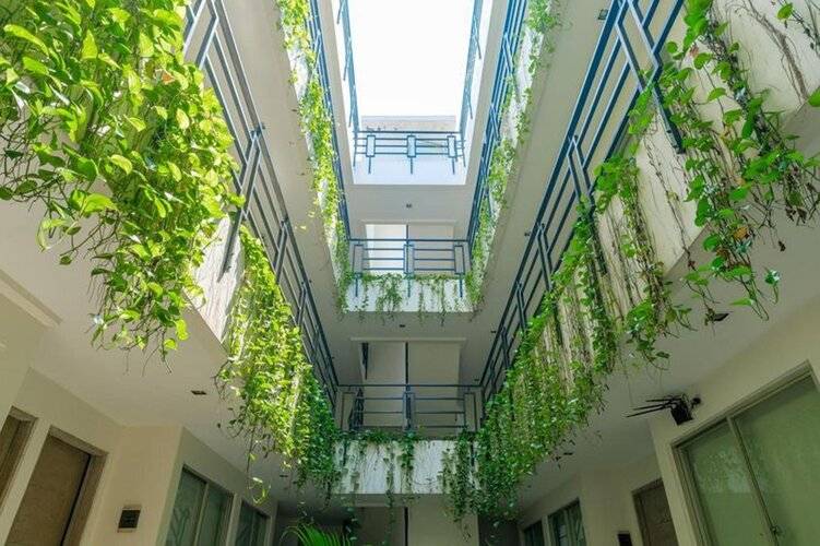 Legreen Suite Pejompongan