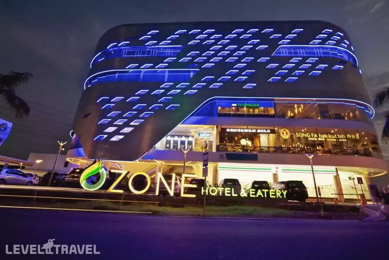 Ozone Hotel Pantai Indah Kapuk