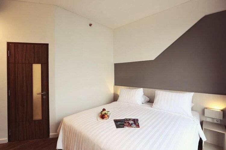 Ozone Hotel Pantai Indah Kapuk