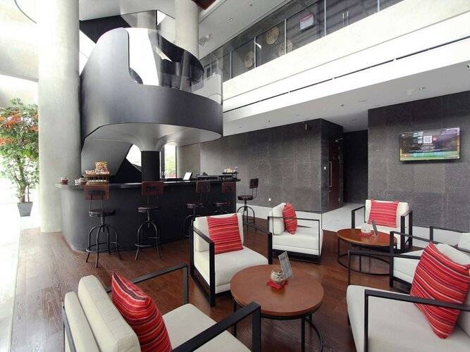 Ra Premiere Simatupang