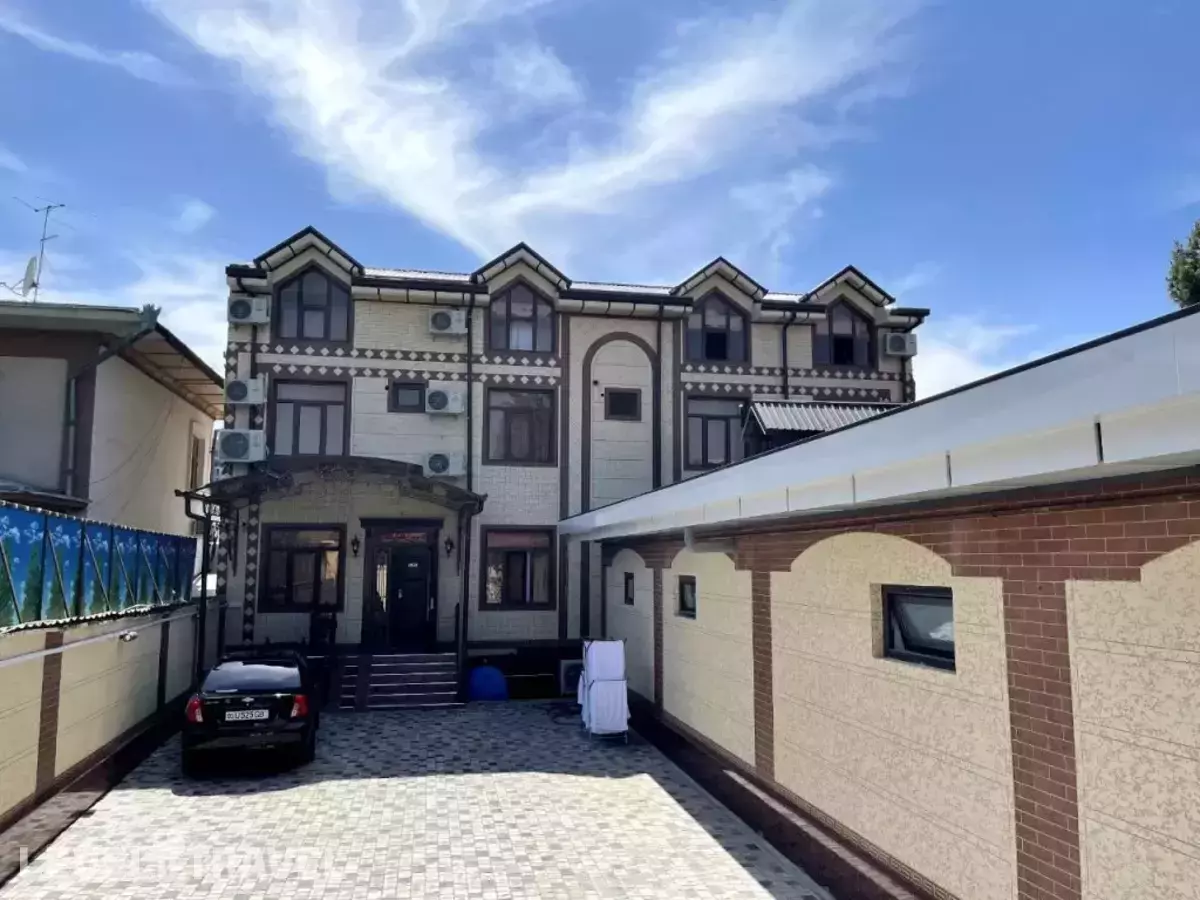 Отель Barhat (Бархат)